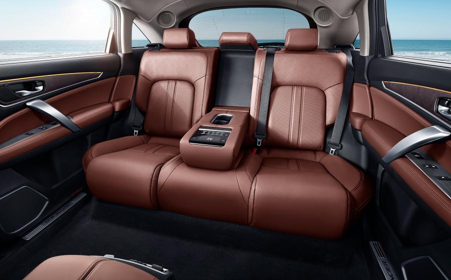 Интерьер Honda Avancier 2020 года  (фото 17 из 17)